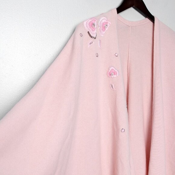 Vintage Knit Cape Shawl Wrap Pink Beaded Embroidered Warm Pretty Cottagecore - Picture 4 of 12